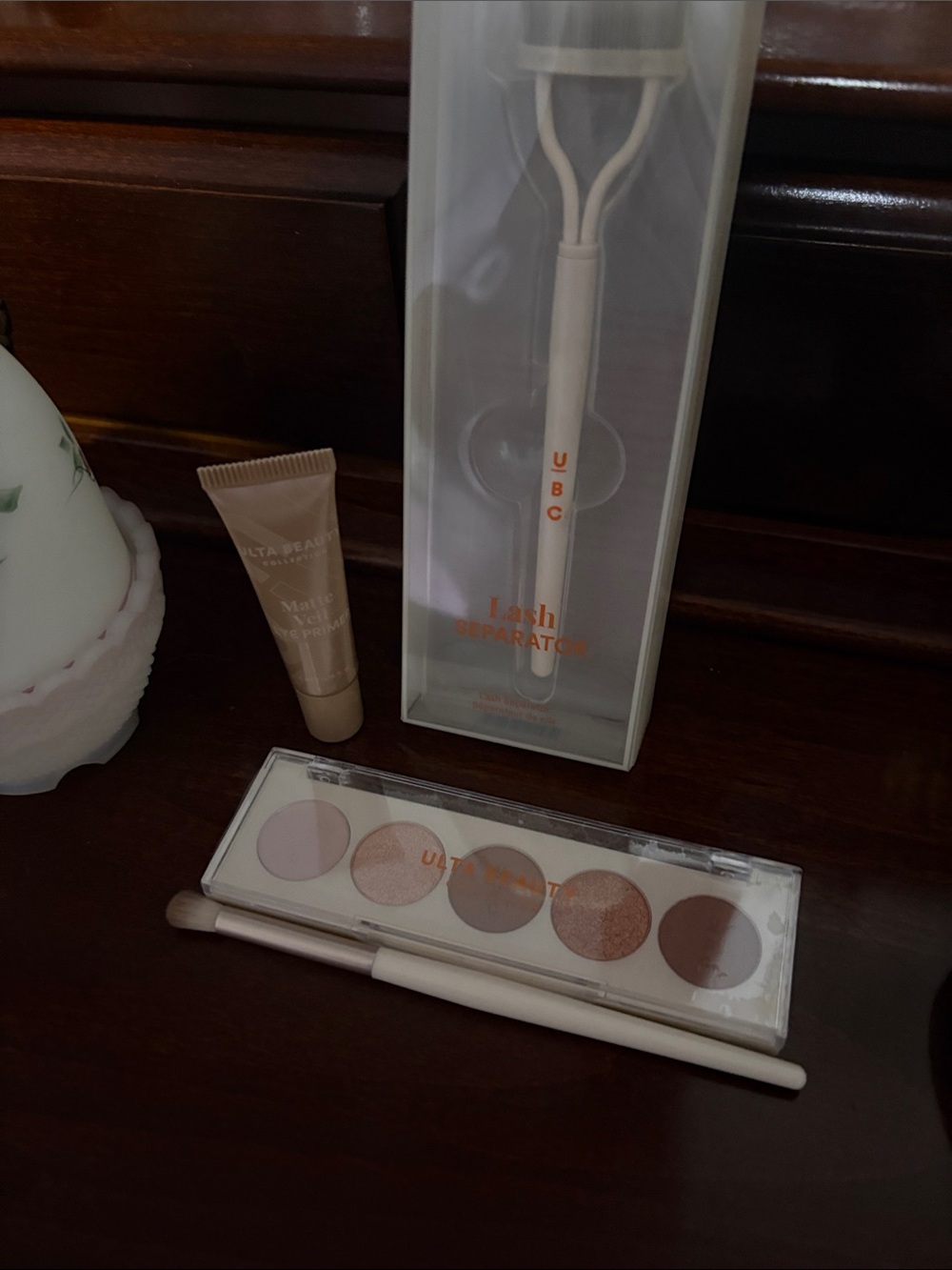 Ulta Eyes - Eye Primer, Lash Separator & Neutral Eyeshadow Palette - Soft Nude